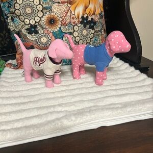 VS PINK Stuffed Dog pick 1